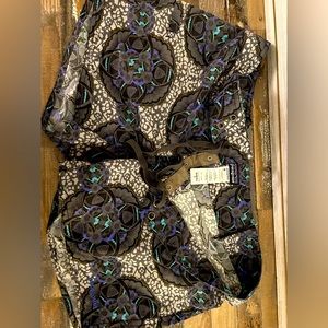 Patagonia women board shorts size 8